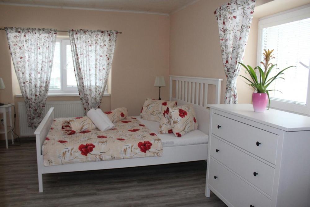 Apartmany St. Maria Staré Hory Dış mekan fotoğraf